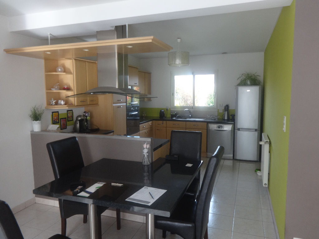 Belle maison  récente de 6 pièces