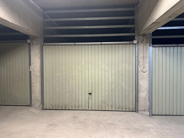 Location garage-parking à Quiberon (56170)