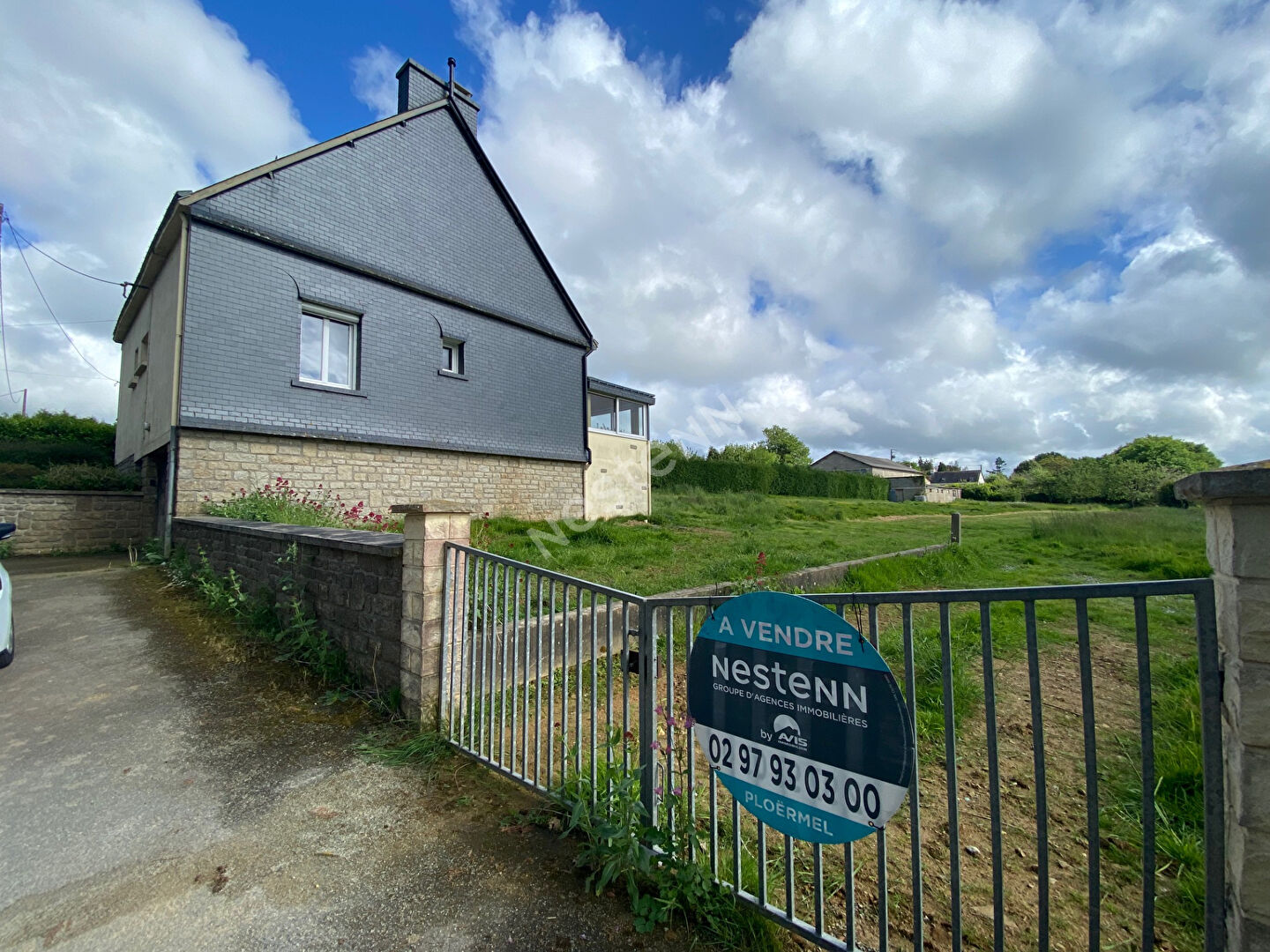 Maison de 5 pièces à Les Forges de Lanouee (56120)