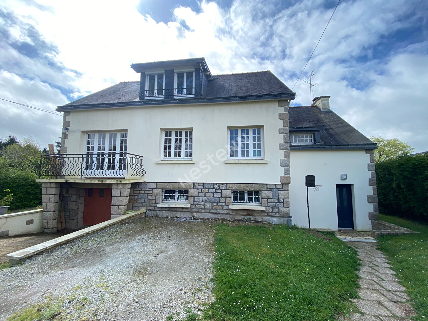 Maison de 8 pièces à Ploërmel (56800)