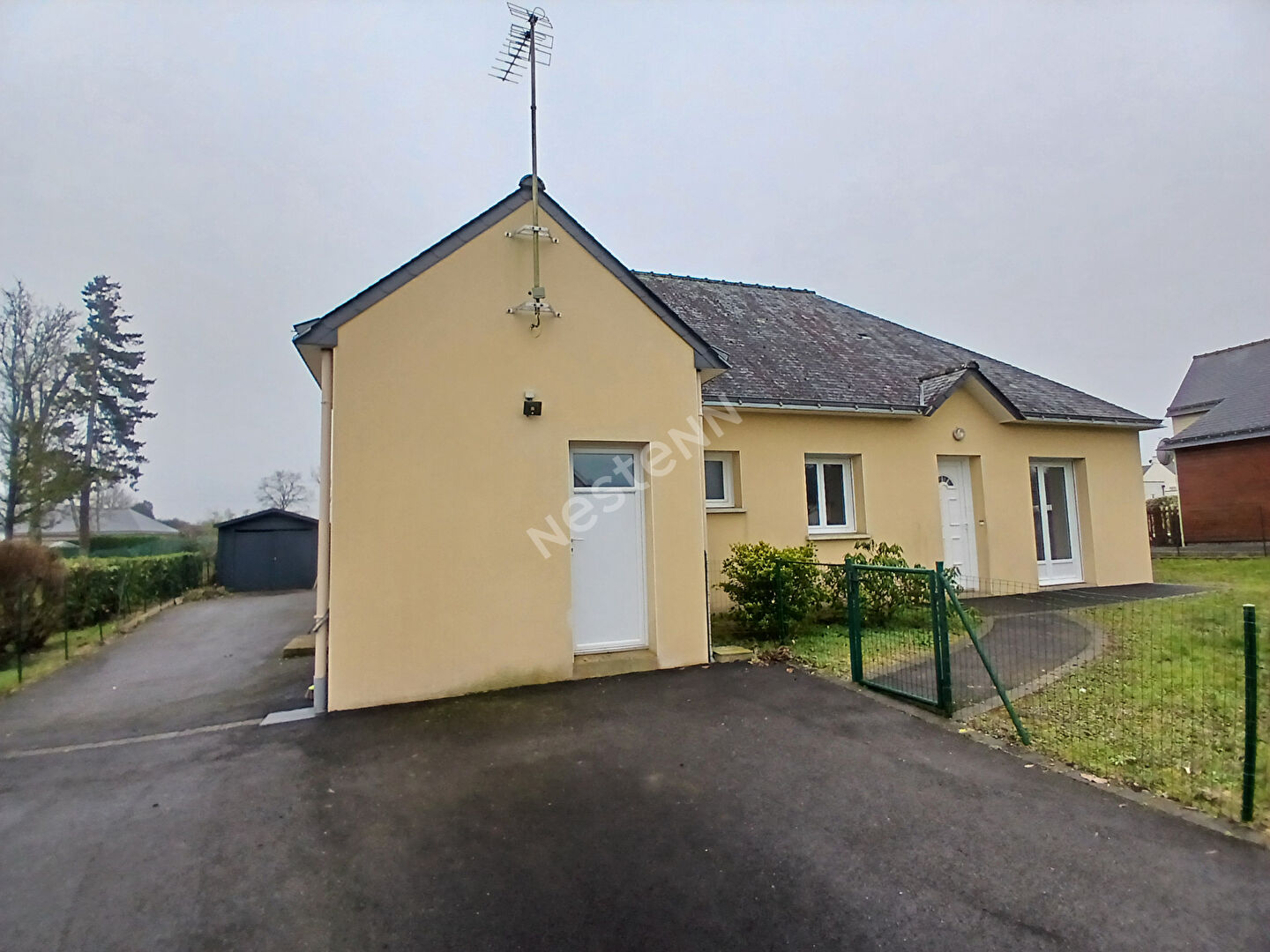 Maison de 4 pièces à Gourhel  (56800)