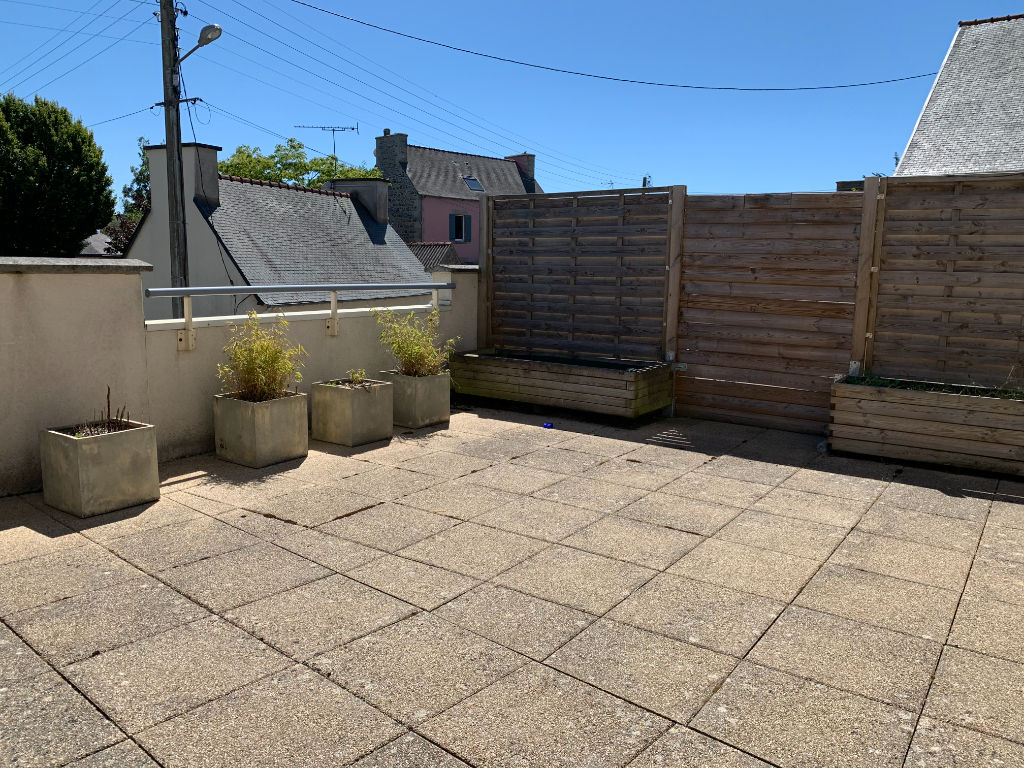 Appartement T3 - 65m² -  Proche bourg