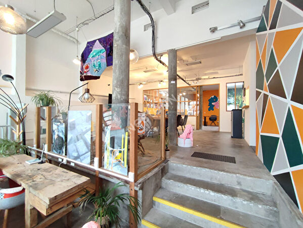 Vente local-professionnel à Saint carreuc (22150)