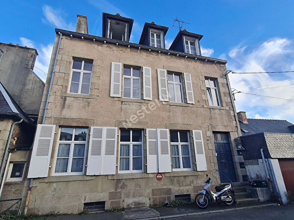 Vente par agence immobiliere à Pleumeur bodou (22560)