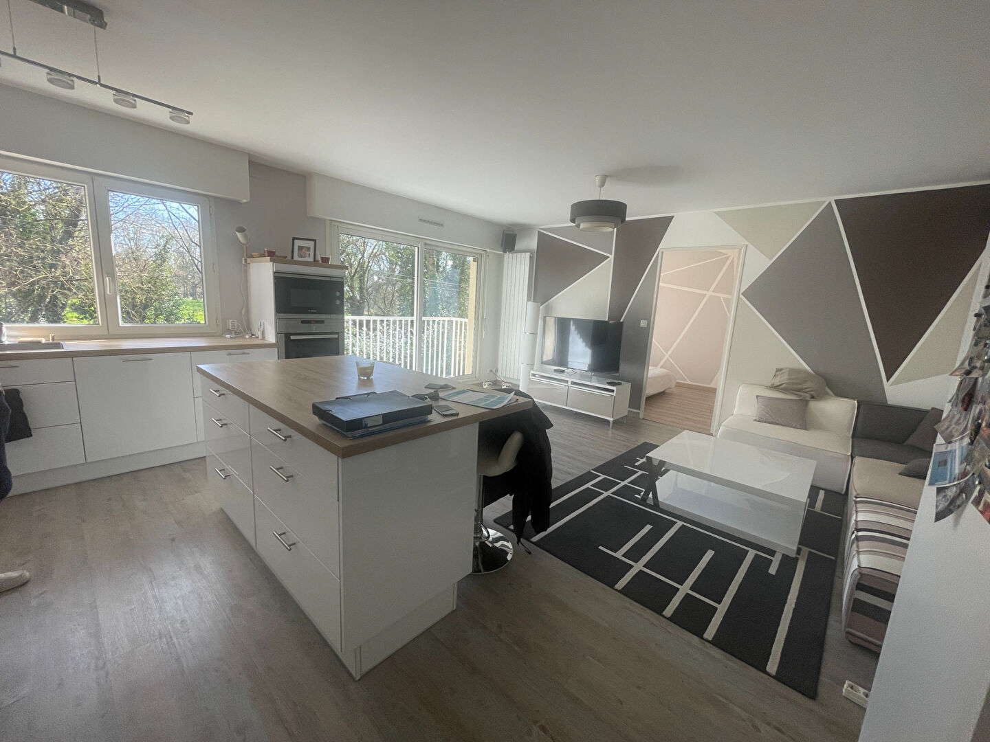 SOUS OFFRE - Appartement Nantes sud t2 48 m2 lumineux garage bord de sèvre balcon