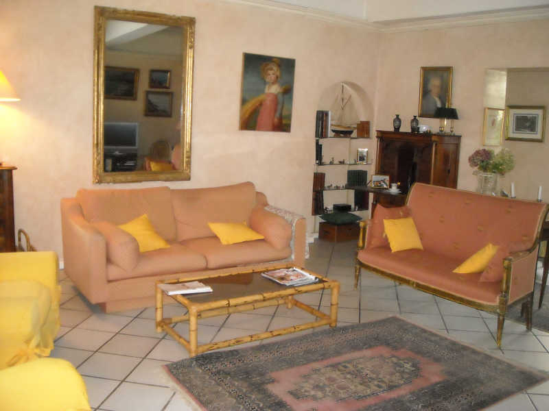 MAISON STE FOY LES LYON - 10 pièce(s) - 300 m2