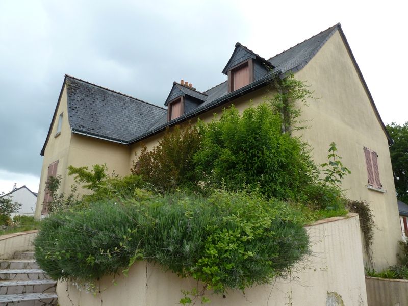 Pavillon Beaucouze 7 pièce(s) 104 m2