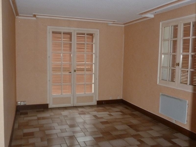 Pavillon Beaucouze 7 pièce(s) 104 m2