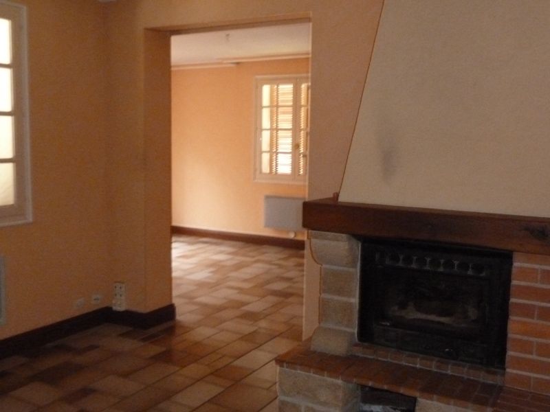 Pavillon Beaucouze 7 pièce(s) 104 m2