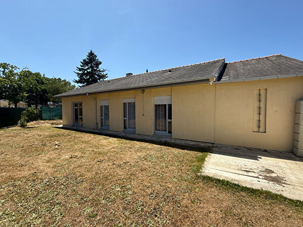 Vente par agence immobiliere à Ecouflant (49000)
