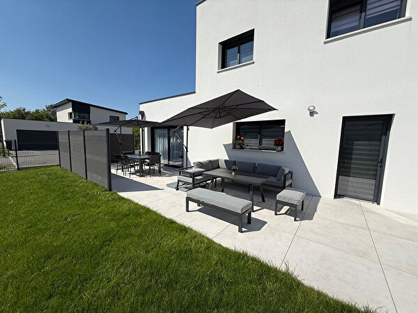 Vente maison contemporaine à Verrieres en anjou (49480)