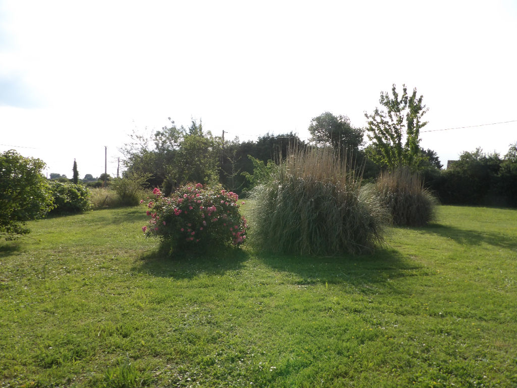 JOLIE MAISON RENOVEE EN CAMPAGNE DANS VILLAGE AVEC COMMODITES