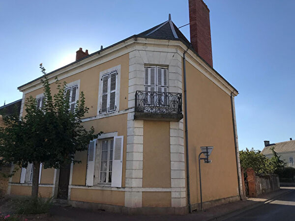 Vente maison à rénover à Savigne sous le lude (72800)