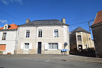 Vente maison à rénover à Savigne sous le lude (72800)