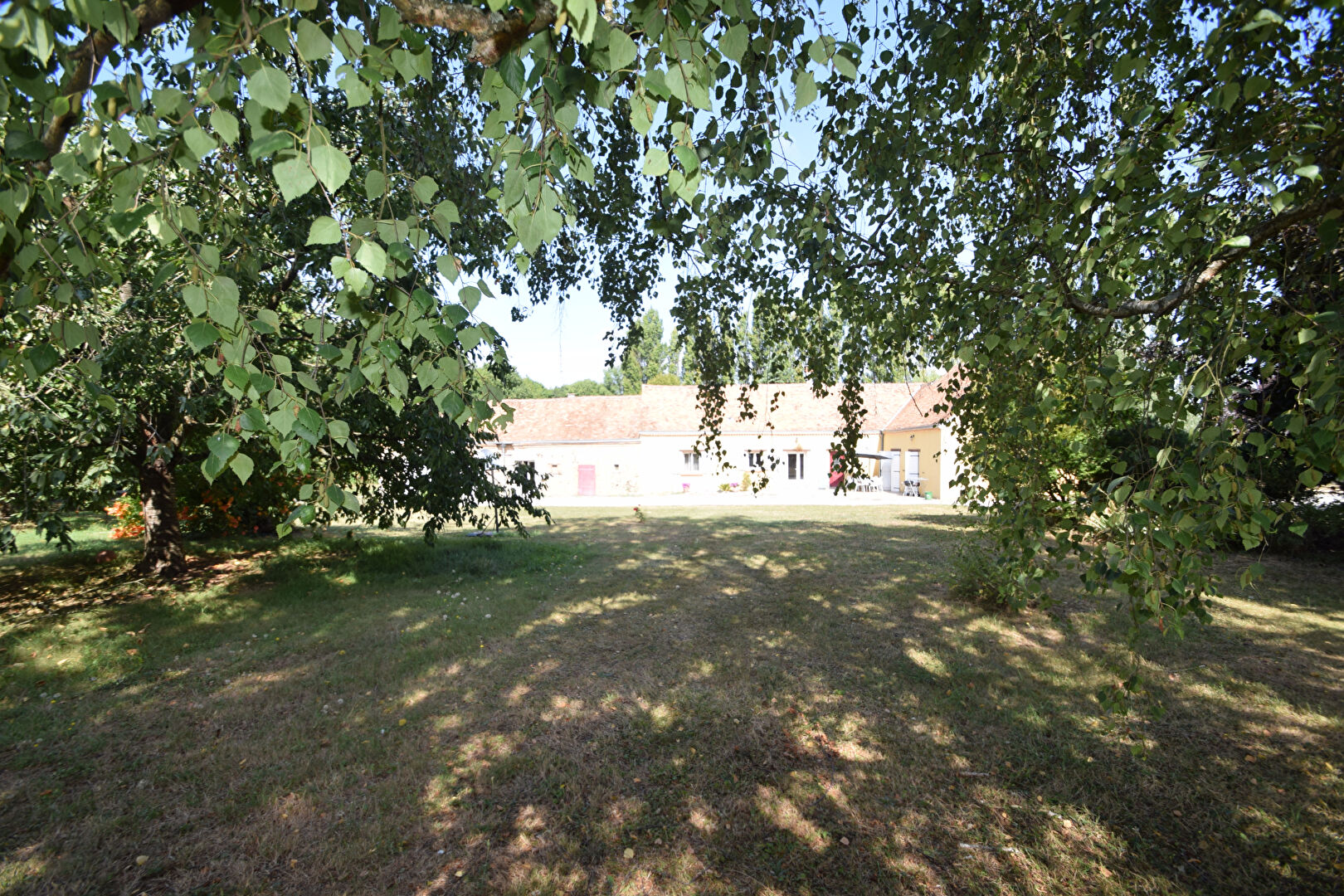 Belle propriété  VILLAINES SOUS MALICORNE