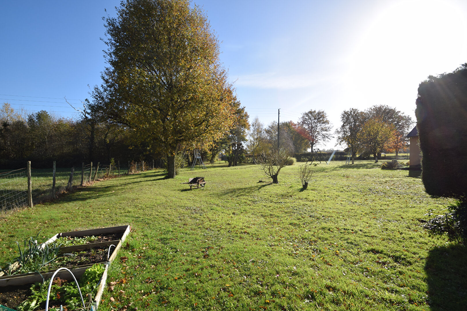 Maison ancienne type Longère à 30 km d'Angers de plus de 160 m2 en campagne de l'anjou