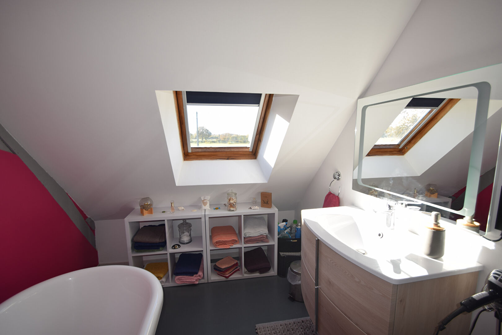 Maison ancienne type Longère à 30 km d'Angers de plus de 160 m2 en campagne de l'anjou