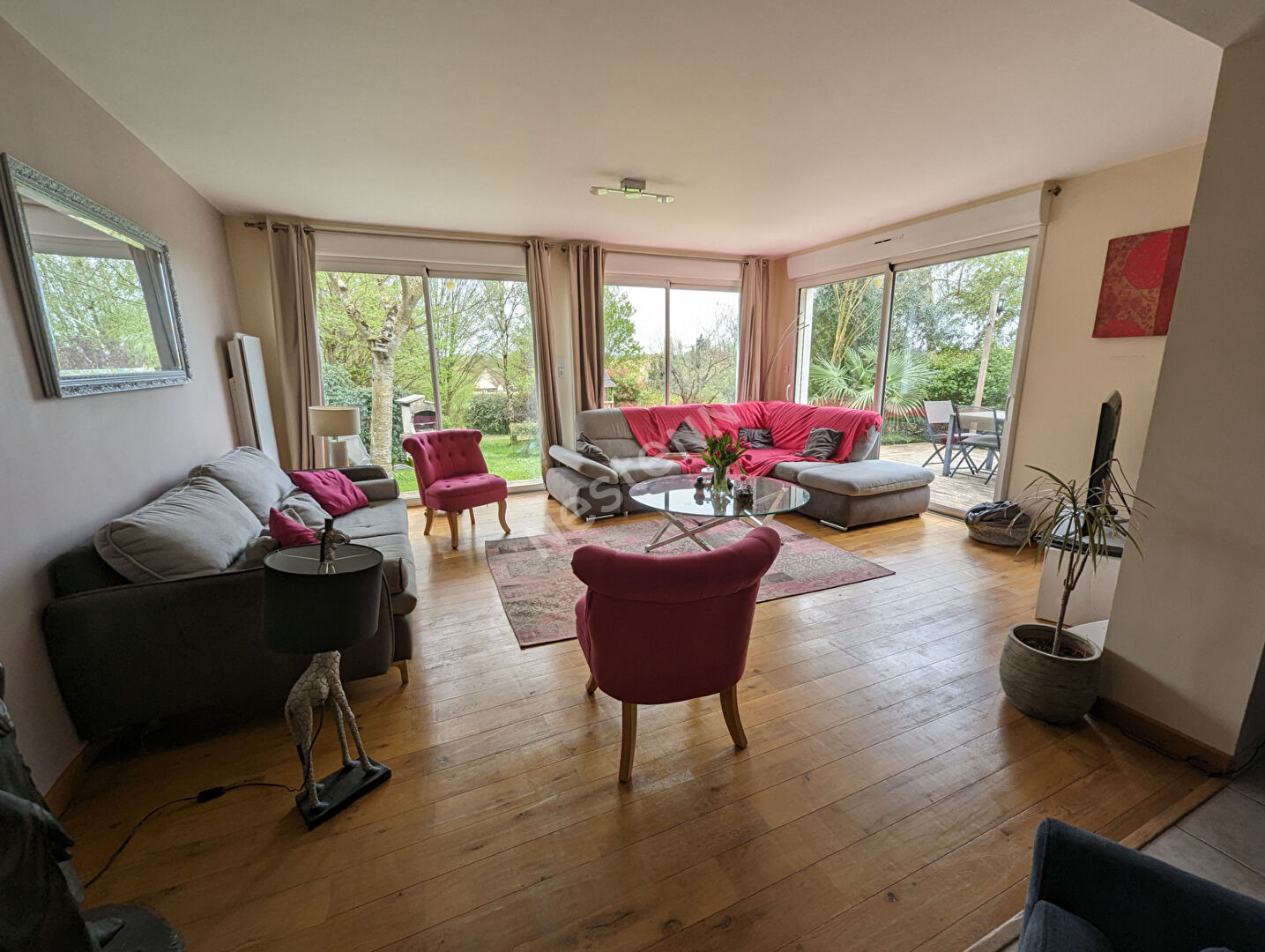 Jolie Maison dans la commune de Noyen sur Sarthe - à proximité de toutes commodités