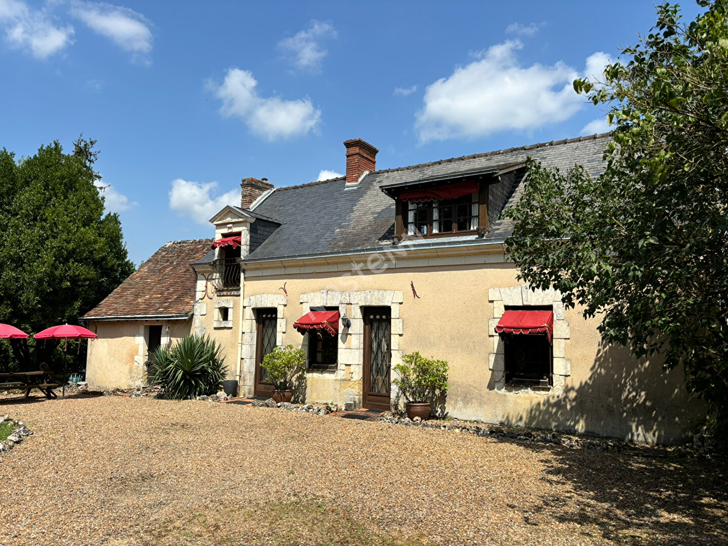 Charmante maison au calme sur La commune de Savigné Sous Le Lude