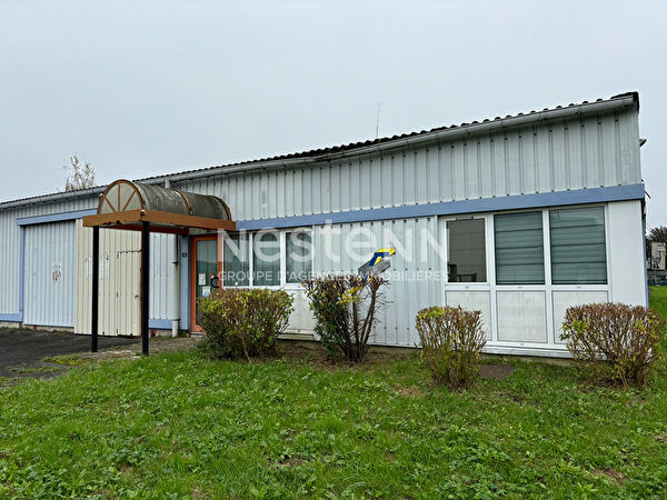 Vente local-professionnel à Laval (53000)