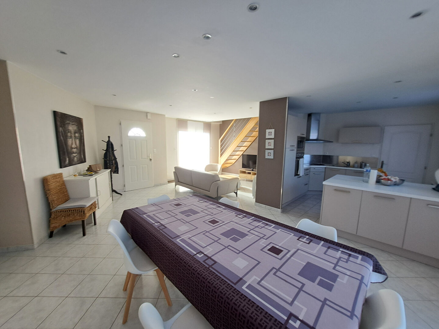 A VENDRE - BEAU PAVILLON A CROSMIERES