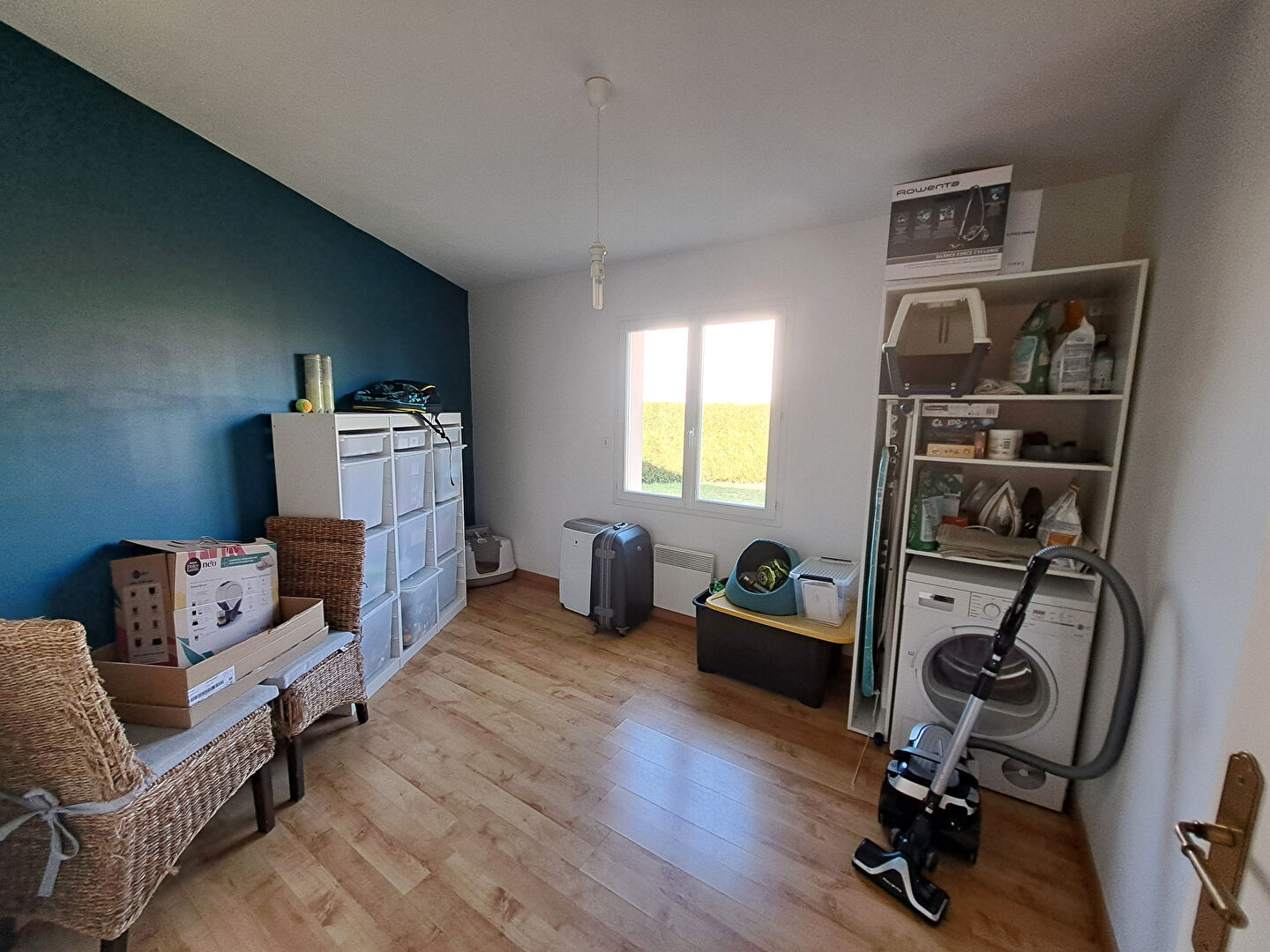 A VENDRE - BEAU PAVILLON A CROSMIERES