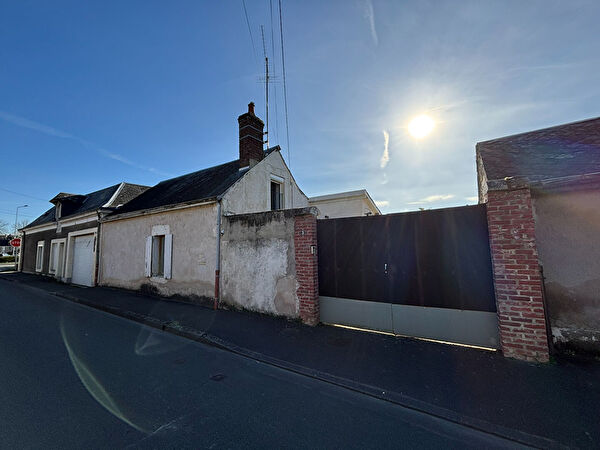 Vente maison garage à Savigne sous le lude (72800)