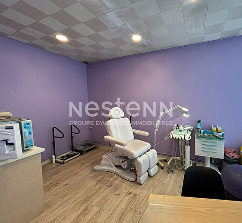 Vente local-professionnel à Laval (53000)