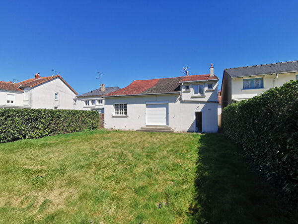 Vente maison garage à Savigne sous le lude (72800)