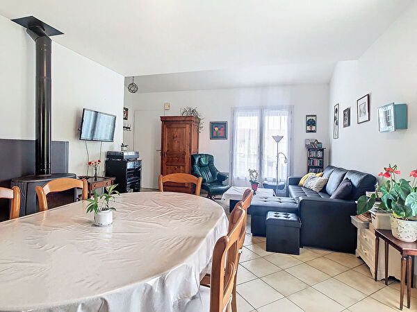 Vente maison parking à Verrieres en anjou (49480)