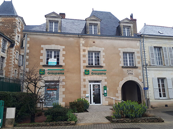 Location local-professionnel à La fleche (72200)