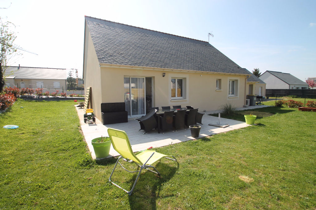 Maison Montreuil Sur Loir 5 pièce(s) 90.36 m2