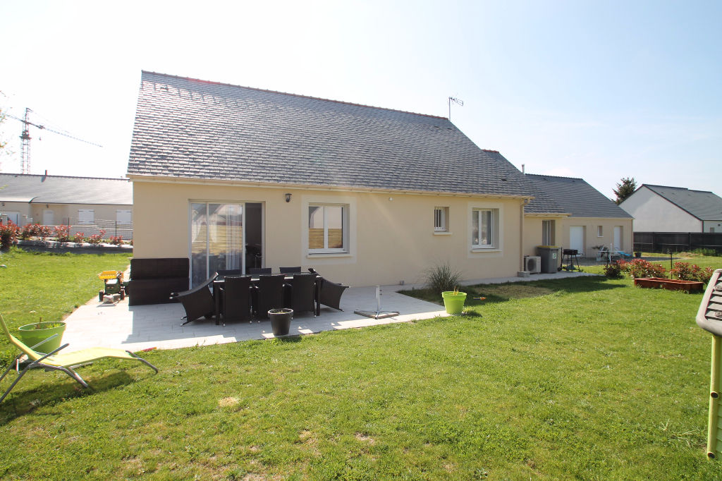 Maison Montreuil Sur Loir 5 pièce(s) 90.36 m2