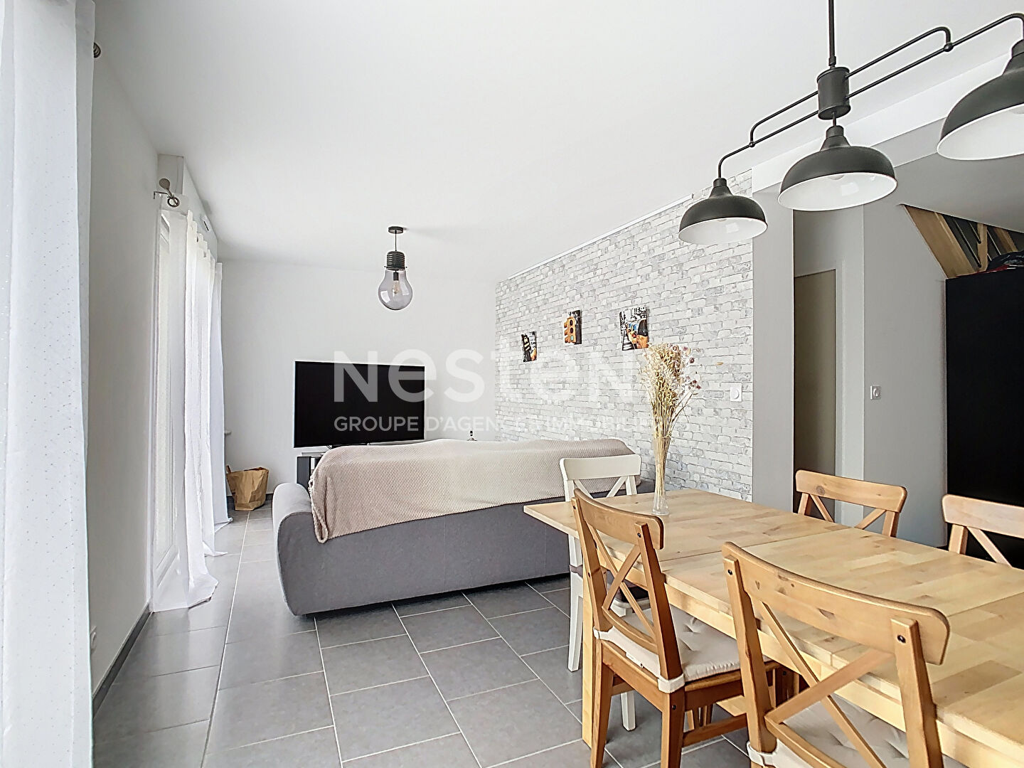 Maison moderne à Tiercé - 3 chambres