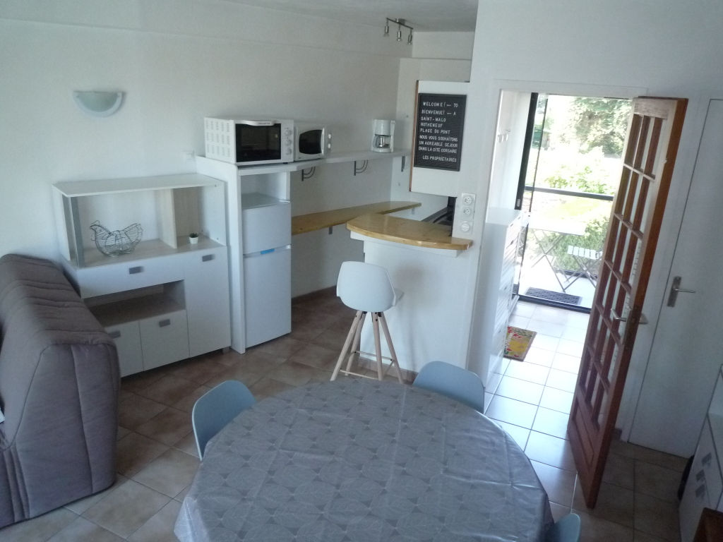 LOCATION ETUDIANTE - SAINT MALO APPARTEMENT T2 MEUBLE  EN DUPLEX  SECTEUR ROTHENEUF PROCHE IUT - LOCATION ETUDIANTE