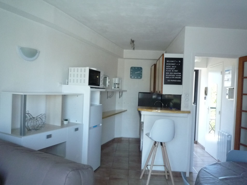 LOCATION ETUDIANTE - SAINT MALO APPARTEMENT T2 MEUBLE  EN DUPLEX  SECTEUR ROTHENEUF PROCHE IUT - LOCATION ETUDIANTE