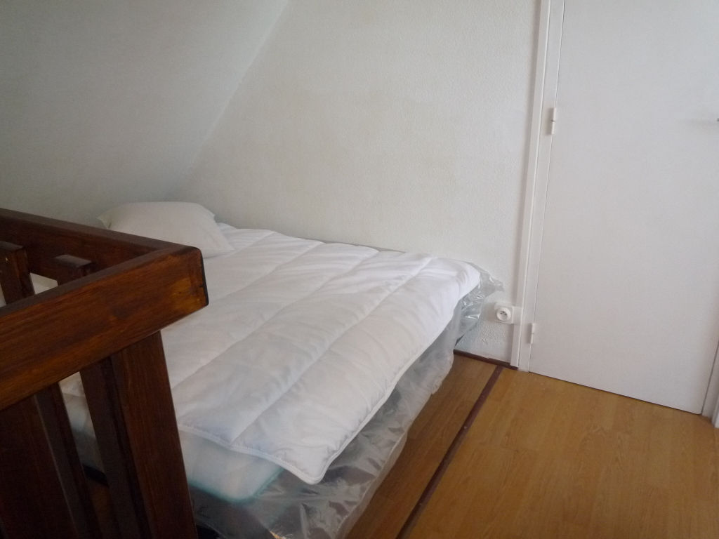 LOCATION ETUDIANTE - SAINT MALO APPARTEMENT T2 MEUBLE  EN DUPLEX  SECTEUR ROTHENEUF PROCHE IUT - LOCATION ETUDIANTE