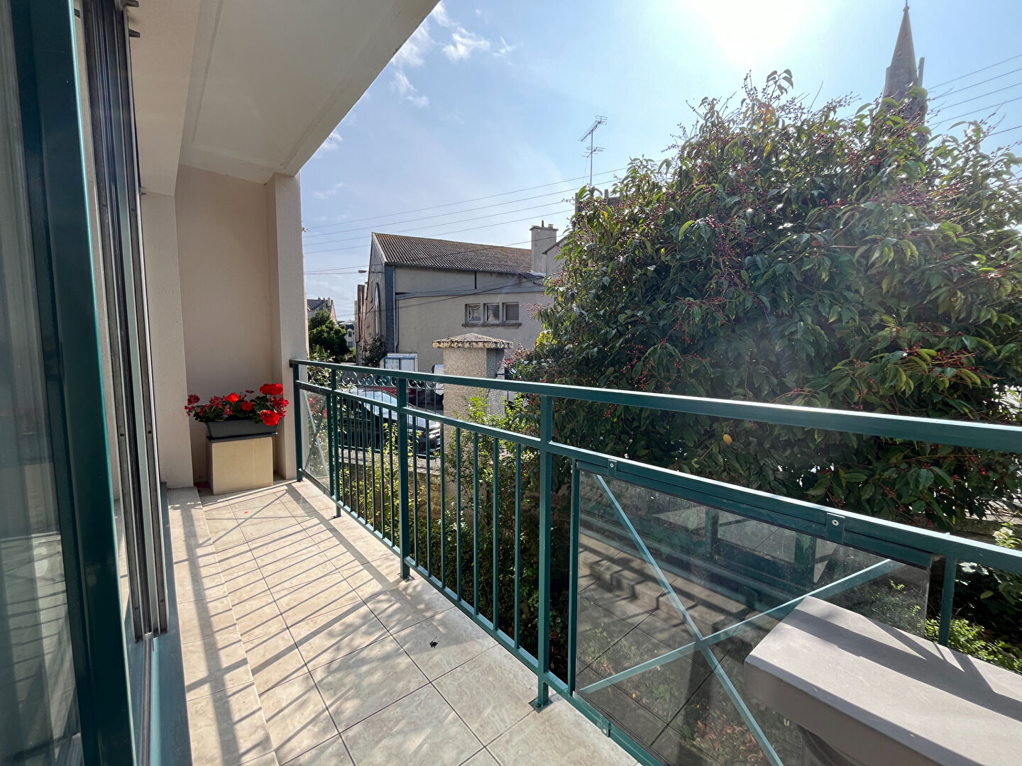 SAINT- MALO SAINT SERVAN APPARTEMENT T2 MEUBLE LOUE DE SEPTEMBRE A JUIN 2026