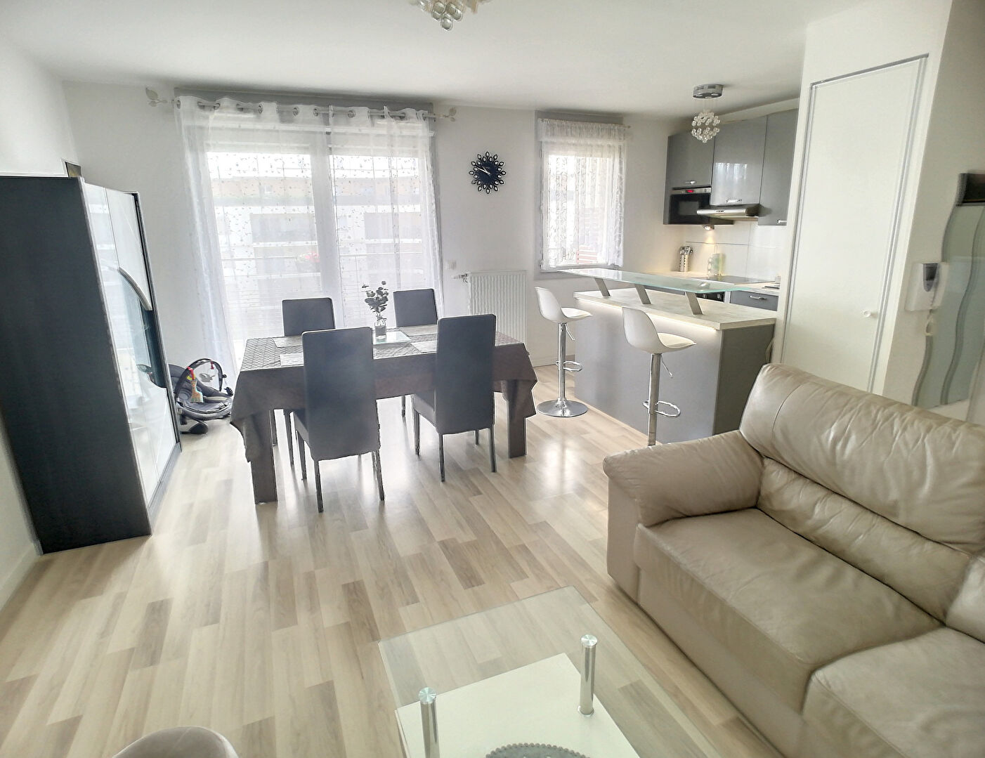 Le village, standing 2014, beau 3 pièces 66,4m² en étage avec terrasse