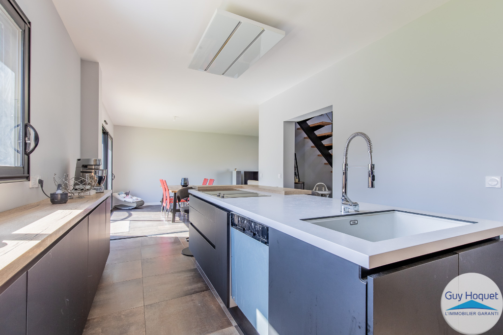 Vente d'une maison 6 pièces (157 m²) à LA VILLE DU BOIS