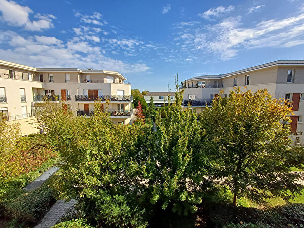 Vente appartement à Voisins le bretonneux (78960)