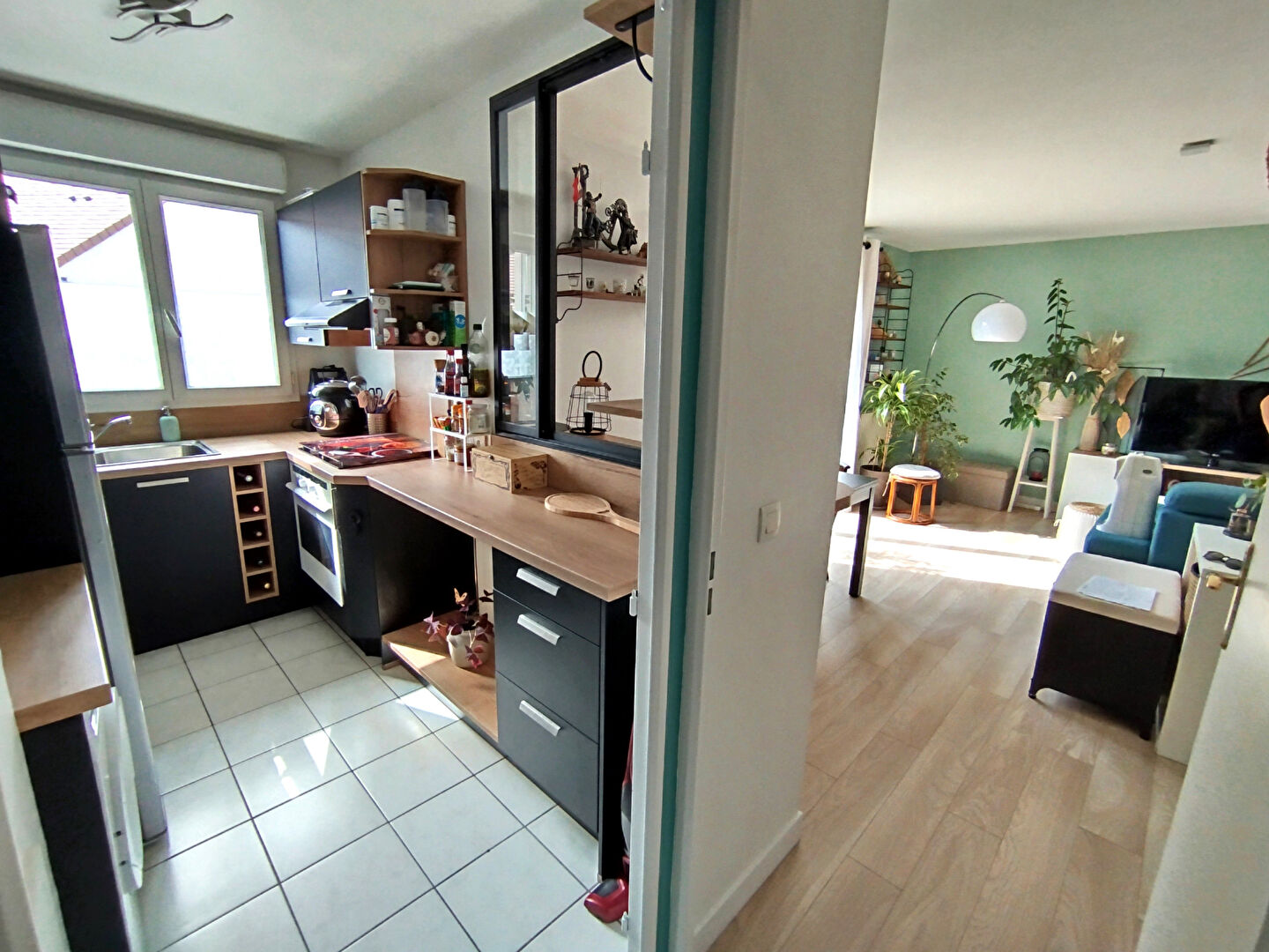 A VENDRE GUYANCOURT LA MARE JARRY BEAU 2 PIECES 49 M² EN ETAGE AVEC ASCENSEUR
