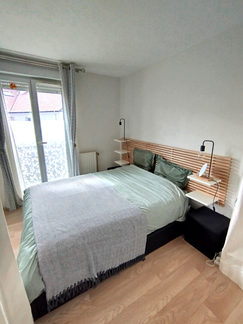A VENDRE GUYANCOURT LA MARE JARRY BEAU 2 PIECES 49 M² EN ETAGE AVEC ASCENSEUR