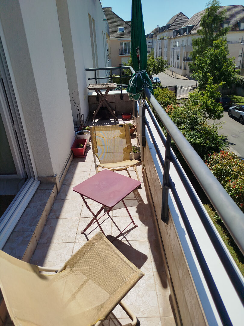 A VENDRE Appartement 3 pièces 70m² (2011) Montigny Village, en étage avec ascenseur