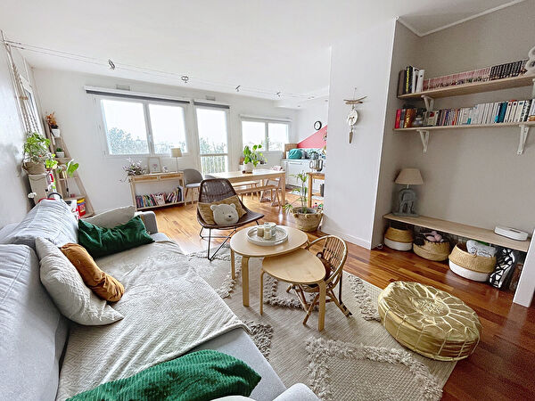 Vente par agence immobiliere à Plaisir (78370)