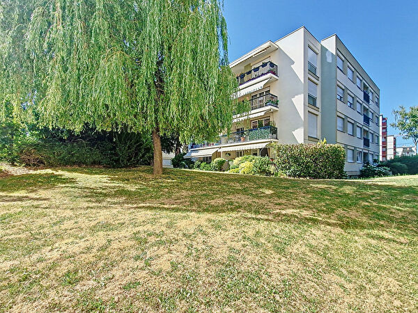 Vente appartement à Fontenay le fleury (78330)