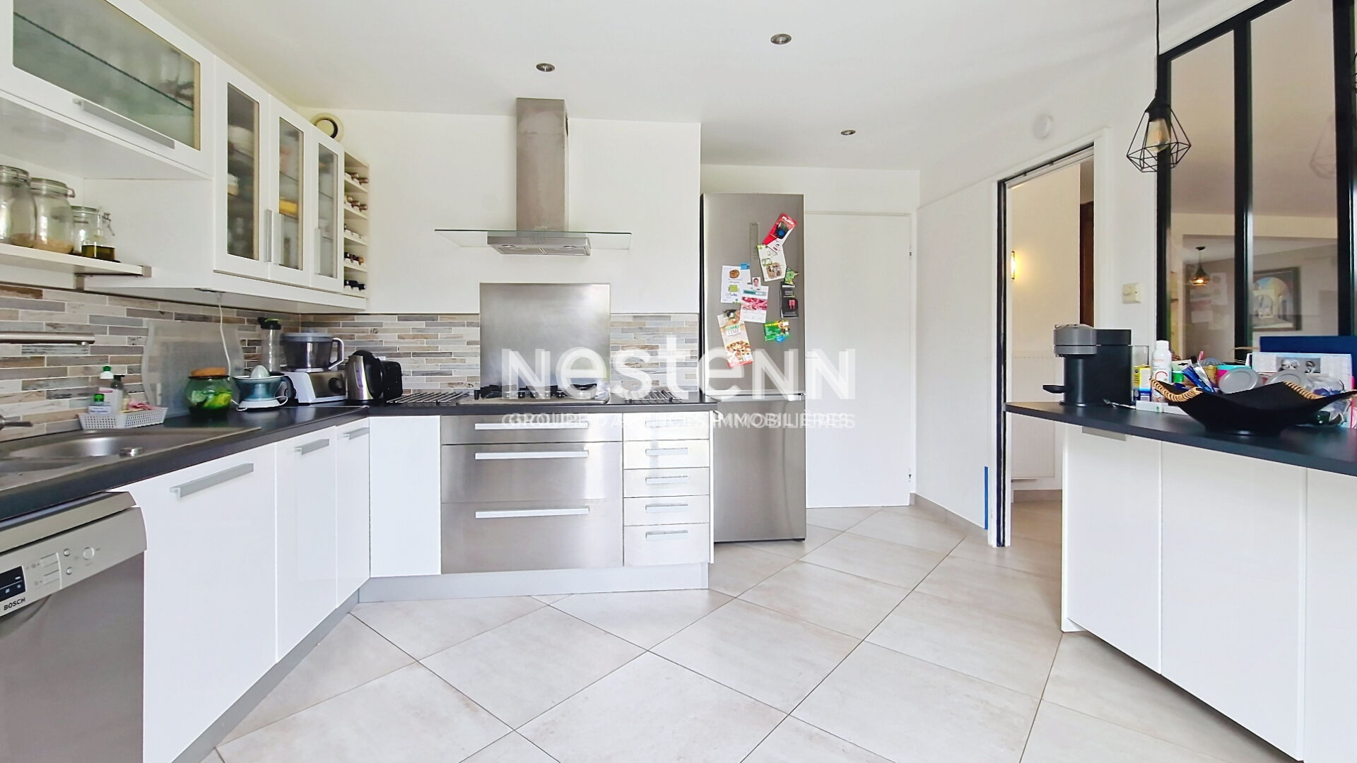 A louer : Bois d'Arcy -Maison individuelle de7 pièces de 139 m² avec garage