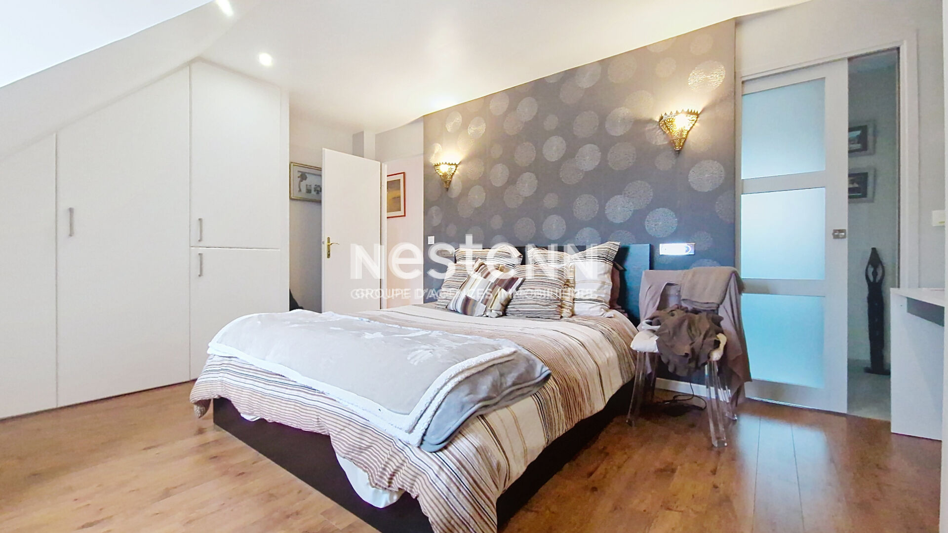 A louer : Bois d'Arcy -Maison individuelle de7 pièces de 139 m² avec garage