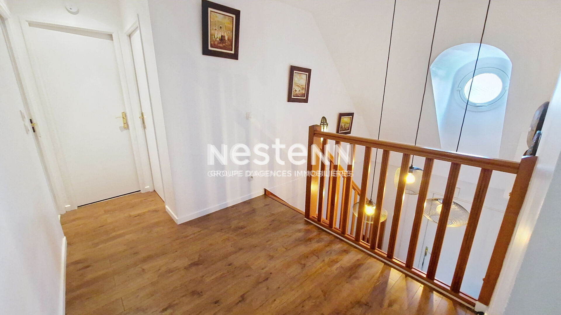 A louer : Bois d'Arcy -Maison individuelle de7 pièces de 139 m² avec garage