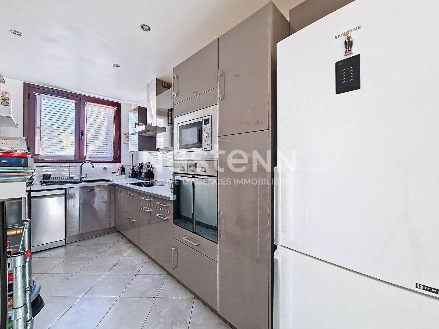 Appartement Bois D'arcy  4 pièces 3 chambres de plus de 64m2 !